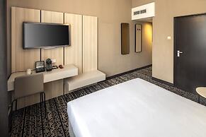 The Alfred Hotel
