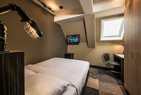 The Alfred Hotel