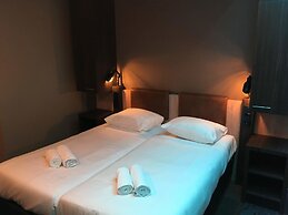 The Alfred Hotel