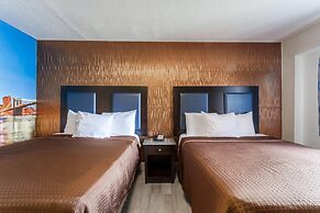 Travelodge by Wyndham South Hackensack