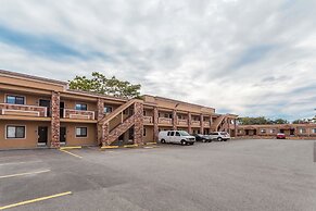 Travelodge by Wyndham South Hackensack