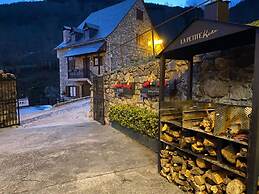 La Petite Boheme
