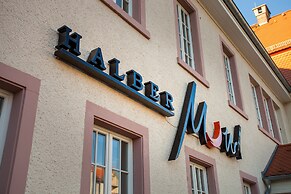 Hotel Halber Mond