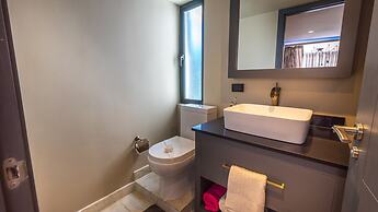 Lotus Luxury Condo