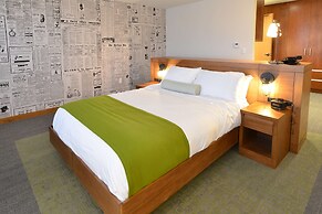 The Lismore Eau Claire - a DoubleTree by Hilton