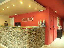 Hotel Mil 810