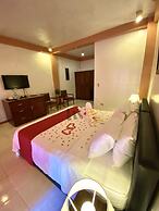 Anda White Beach Resort