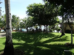 Anda White Beach Resort