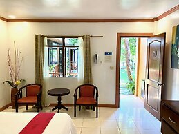 Anda White Beach Resort