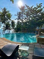 Anda White Beach Resort