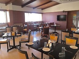 Octave Suites Residency Rd