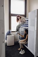 Wake Up! Sydney - Hostel