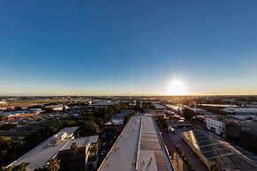 Meriton Suites Mascot Central