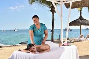 Coral Azur Beach Resort