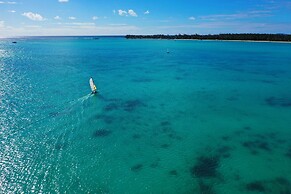 Coral Azur Beach Resort