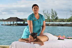 Coral Azur Beach Resort