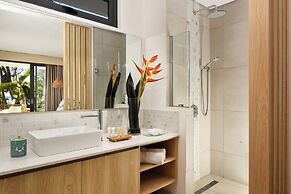 Coral Azur Beach Resort