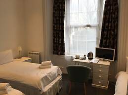 Grisnoir Guest House