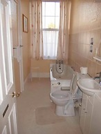 Grisnoir Guest House