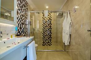 The Lumos Deluxe Resort Hotel - All Inclusive