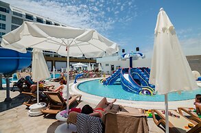 The Lumos Deluxe Resort Hotel - All Inclusive