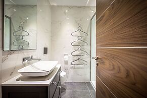 The Nottinghamshire Hotel and Golf Club