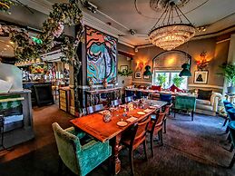 Ox Hotel Bar & Grill