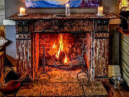 Ox Hotel Bar & Grill