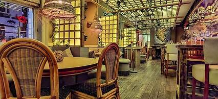 Ox Hotel Bar & Grill