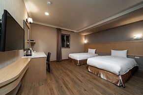 Fish Hotel - Pingtung