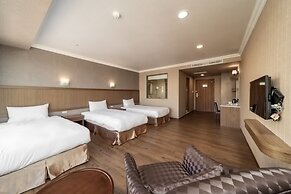 Fish Hotel - Pingtung