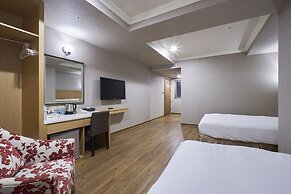 Fish Hotel - Pingtung