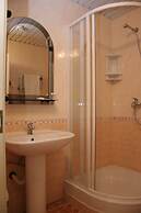 Hotel Altek