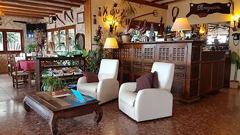 Hotel Bodegón