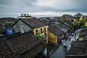 Volar Hoi An