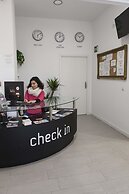 Downtown River Hostel