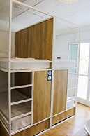 Follow the Sun Boutique Hostel - Pool, Breakfast & Sea Views