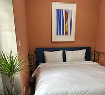 Follow the Sun Boutique Hostel - Pool, Breakfast & Sea Views