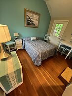 Marvin Gardens Motel