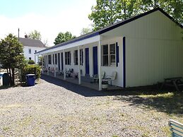 Marvin Gardens Motel