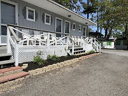 Marvin Gardens Motel