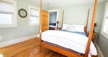 24 East Main Street B&B