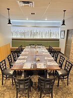 Greenhead Motel & Restaurant