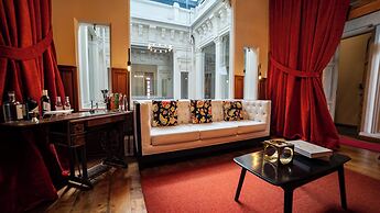 Carlota Sustainable Design Hotel