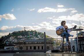 Carlota Sustainable Design Hotel