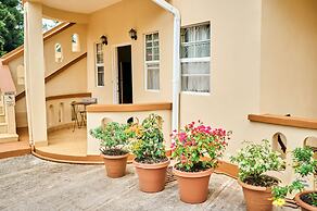 Valley Breeze Guest House