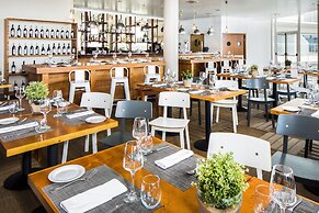 The Beachfront Praia D'el Rey Golf & Beach Resort