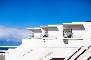 The Beachfront Praia D'el Rey Golf & Beach Resort