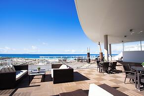The Beachfront Praia D'el Rey Golf & Beach Resort