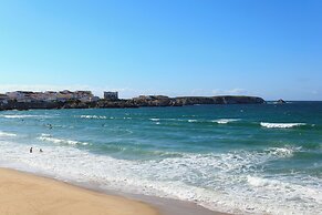 The Beachfront Praia D'el Rey Golf & Beach Resort